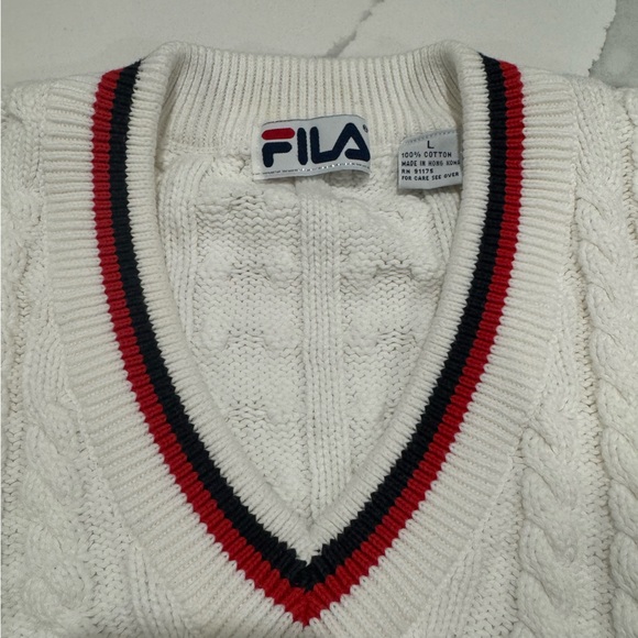 Men’s Vintage Fila Cable Knit Sweater Vest - Picture 3 of 10